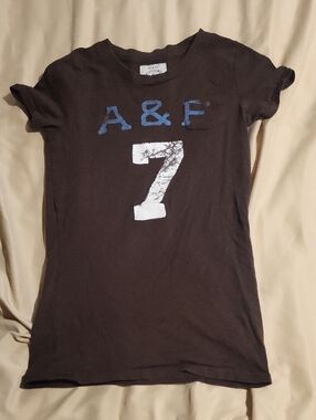 Abercrombie & Fitch Brown Tee with White '7' and Blue A&F Logo